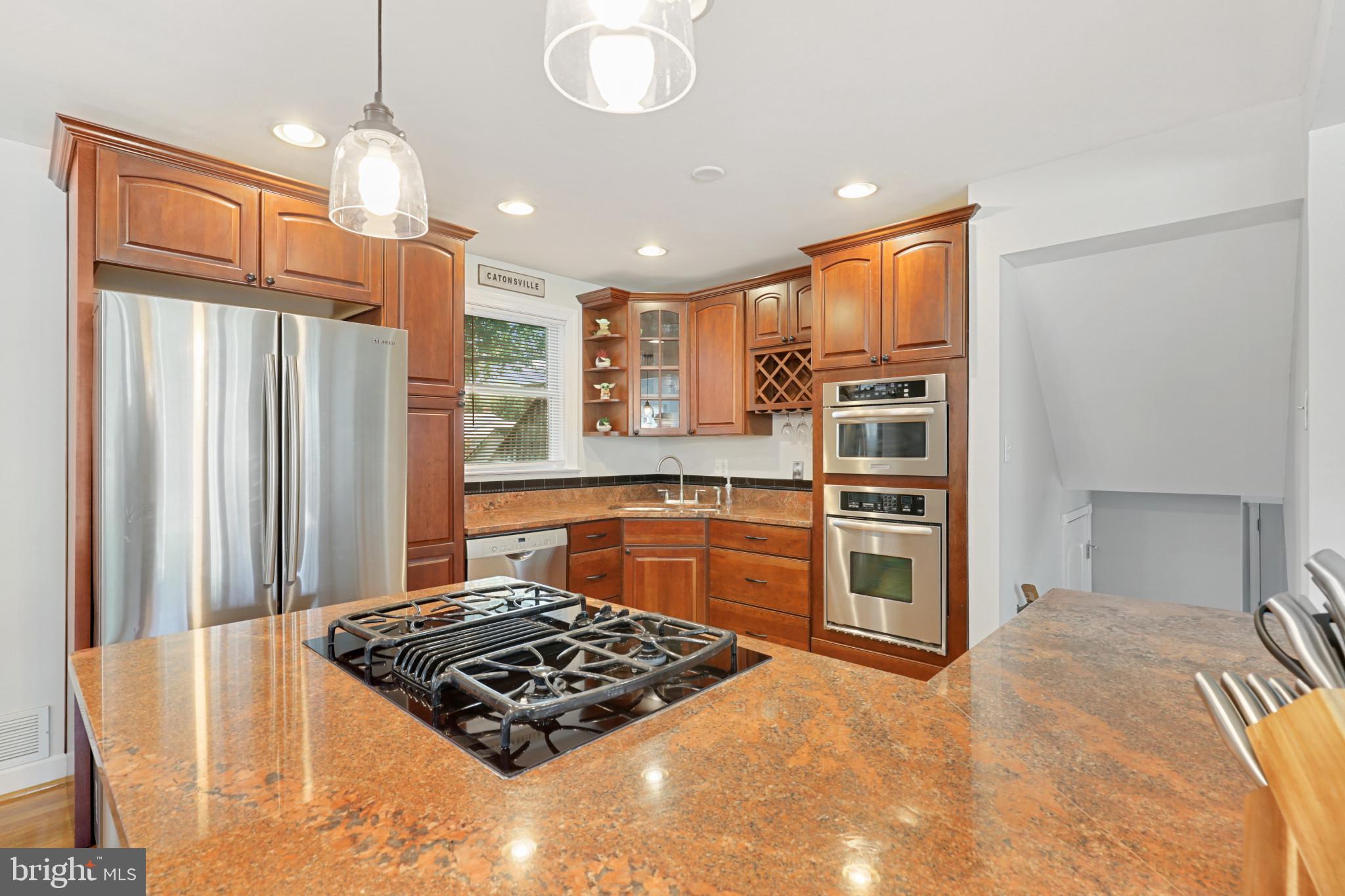 INGLEWOOD - Residential