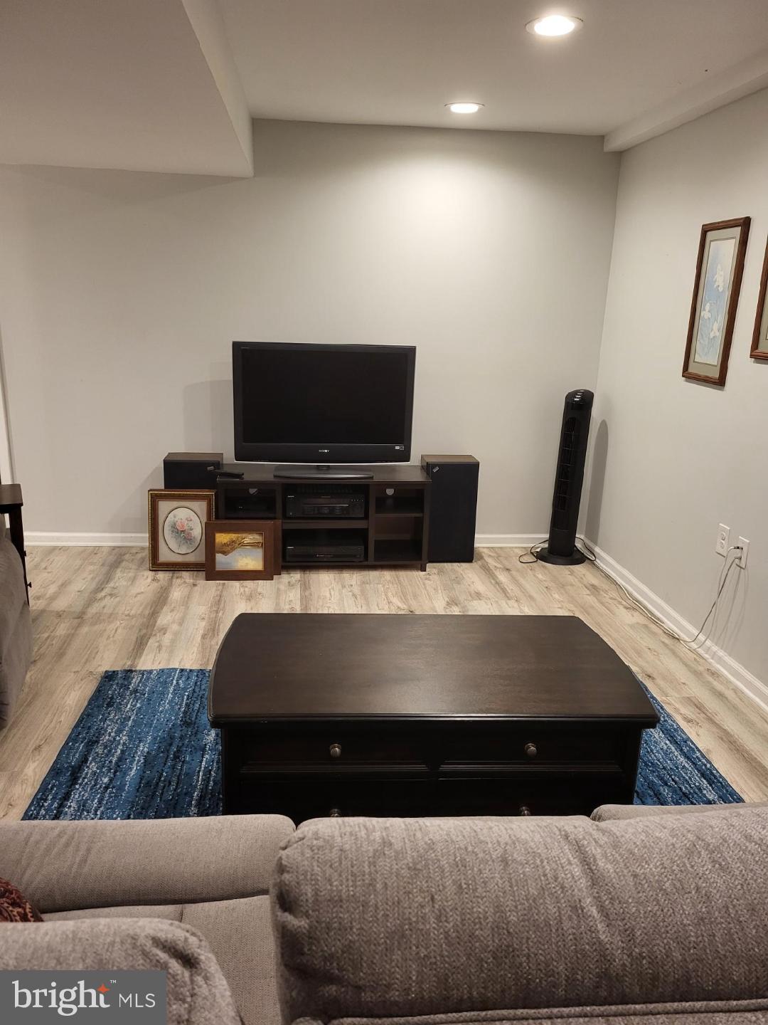 WOODLAWN HEIGHTS - Residential