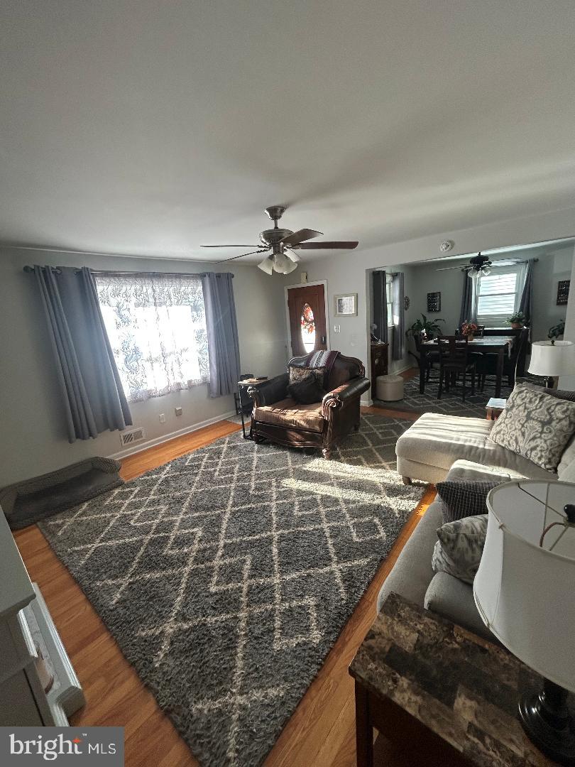 WOODLAWN HEIGHTS - Residential