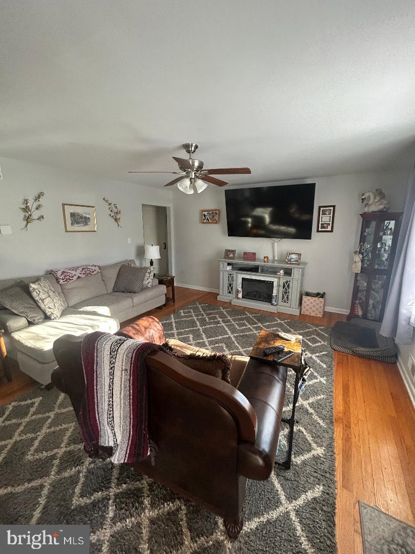WOODLAWN HEIGHTS - Residential