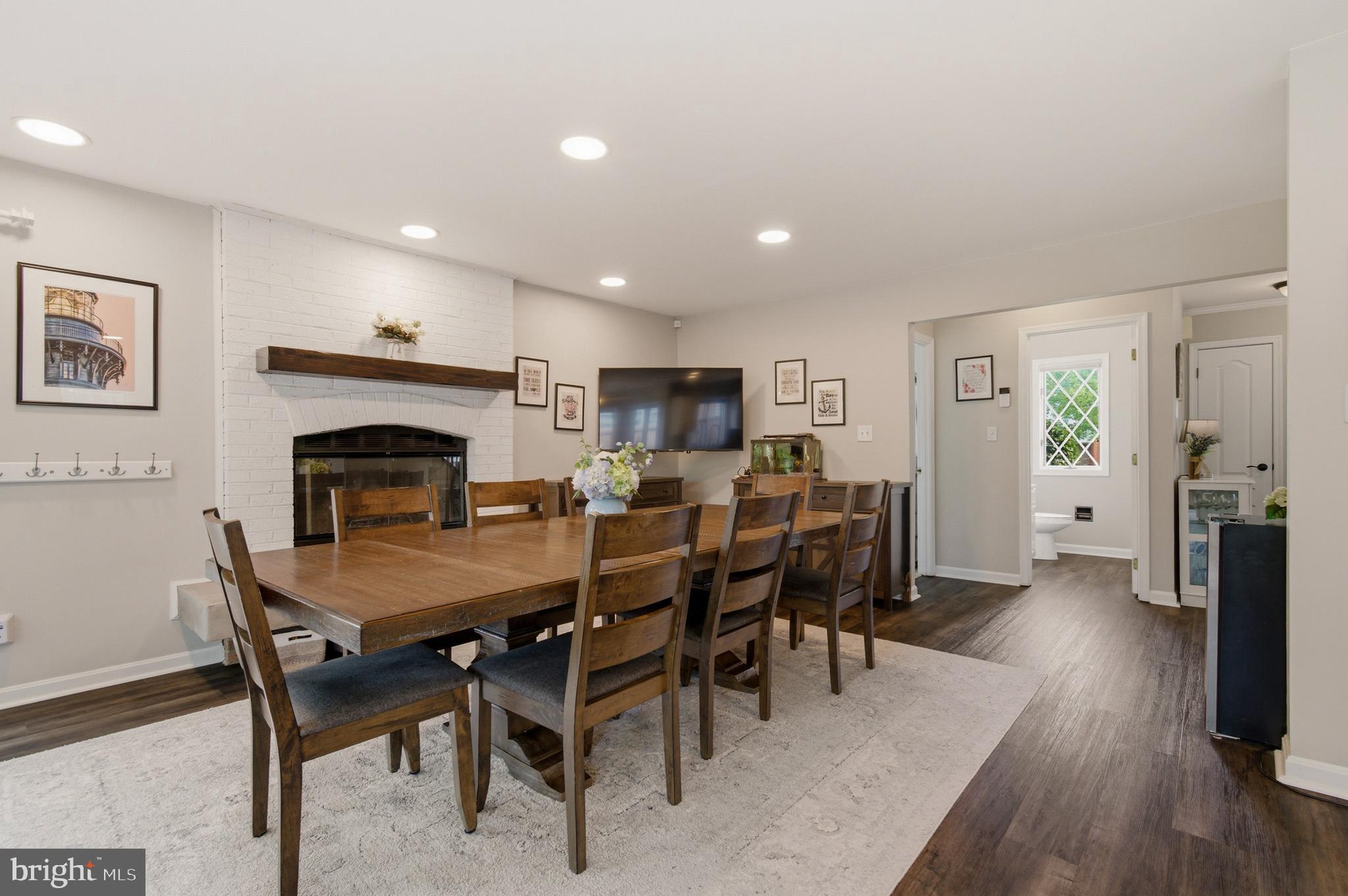 CROFTON ORCHARD - Residential