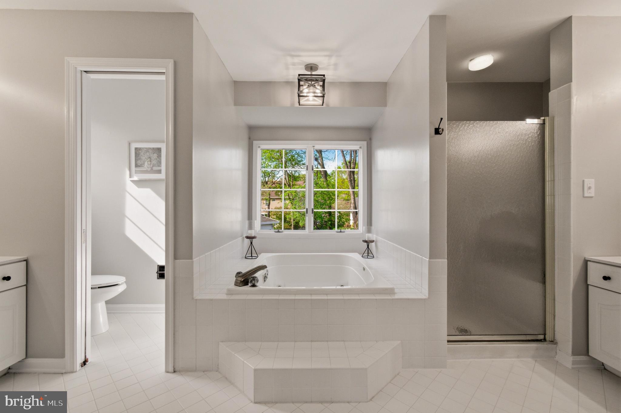CROFTON ORCHARD - Residential
