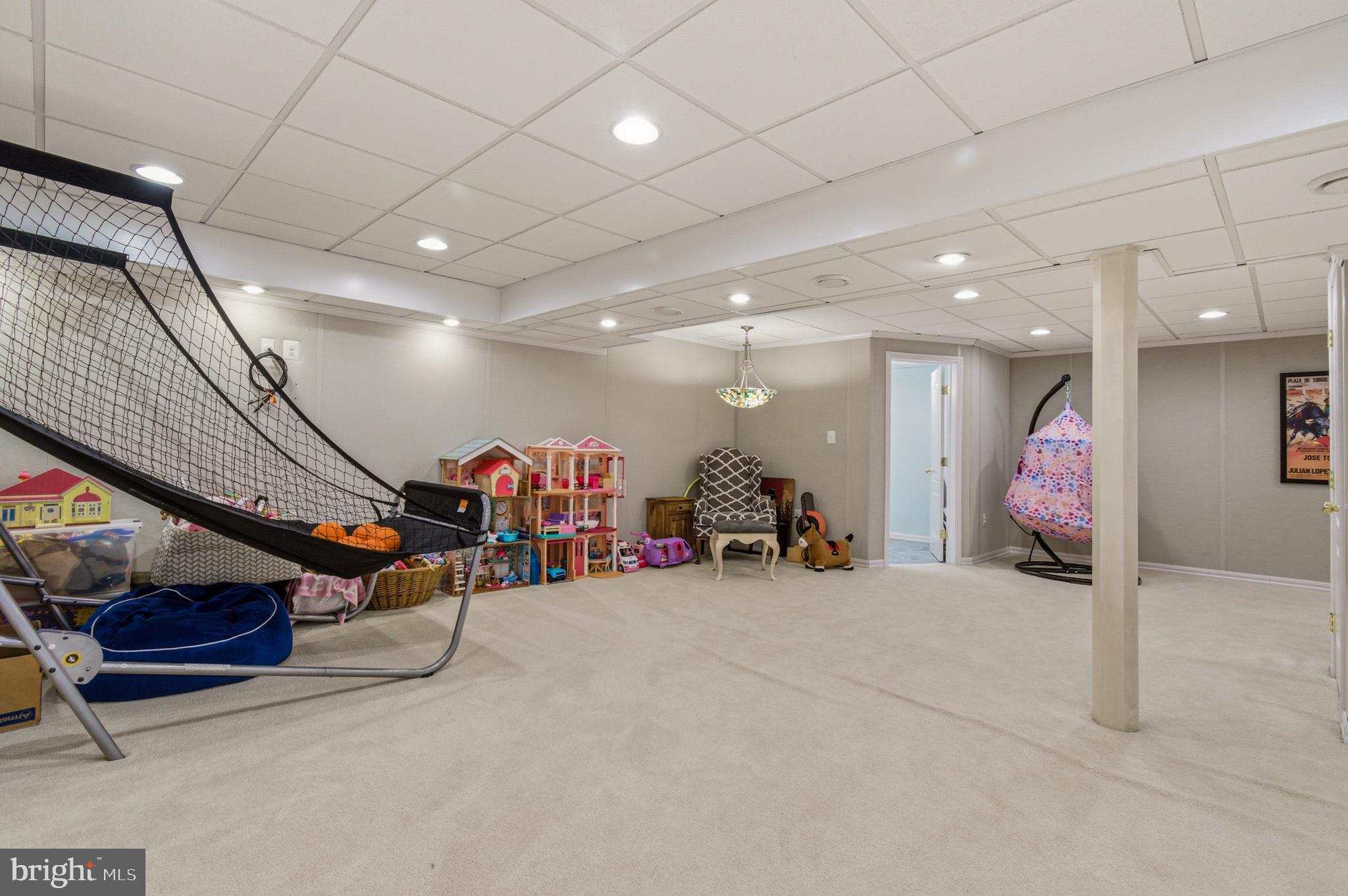 CROFTON ORCHARD - Residential