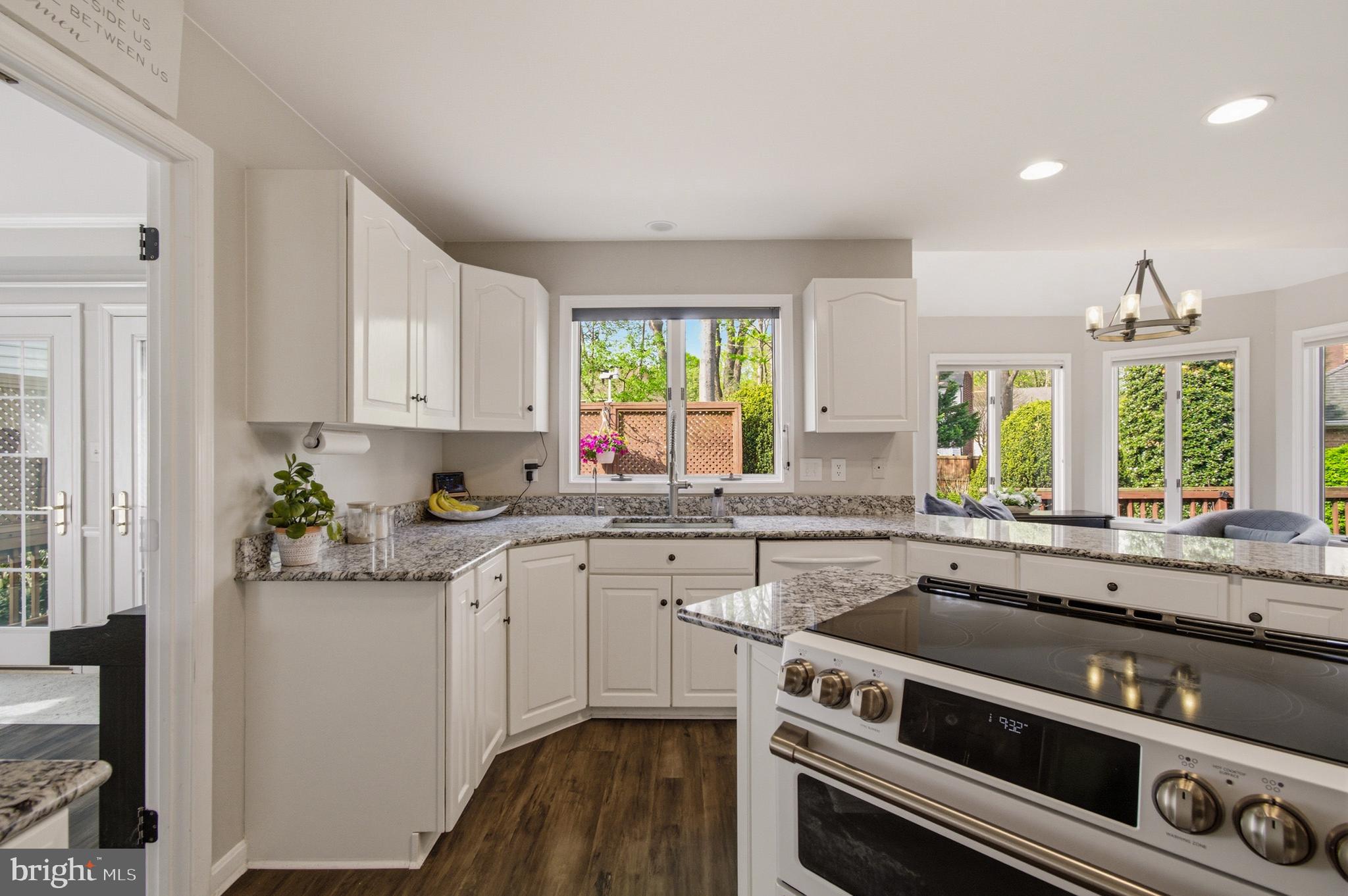 CROFTON ORCHARD - Residential