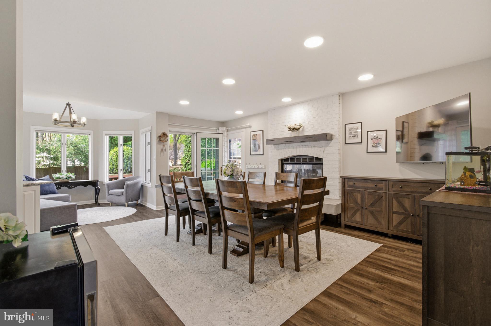 CROFTON ORCHARD - Residential
