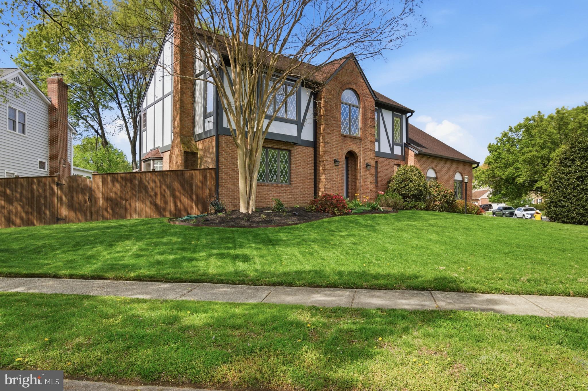 CROFTON ORCHARD - Residential