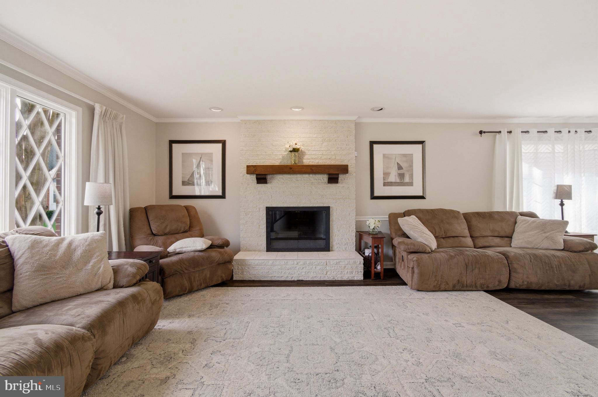 CROFTON ORCHARD - Residential