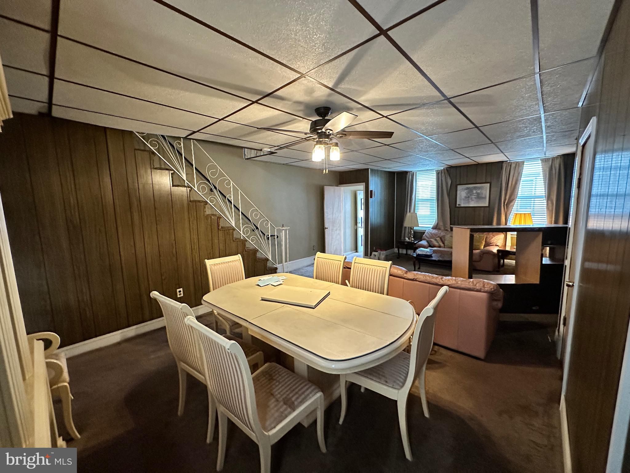 KENSINGTON - Residential