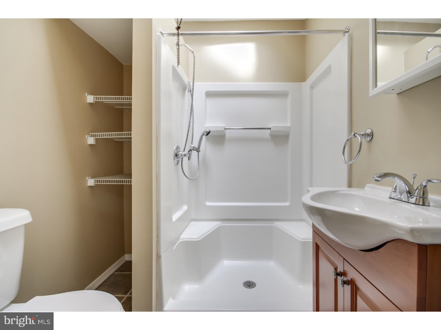 FRANKFORD - Residential