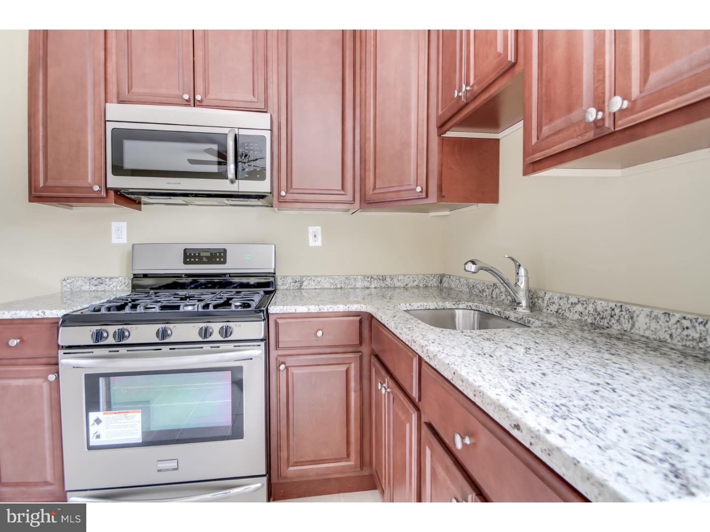 FRANKFORD - Residential