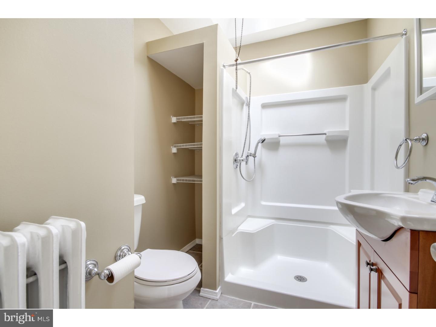 FRANKFORD - Residential