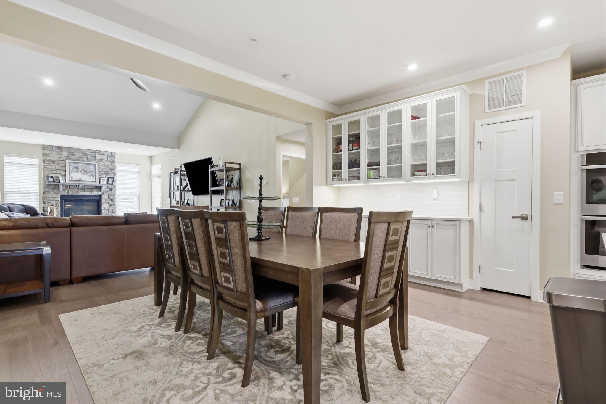 YARDLEY WOODS - Residential