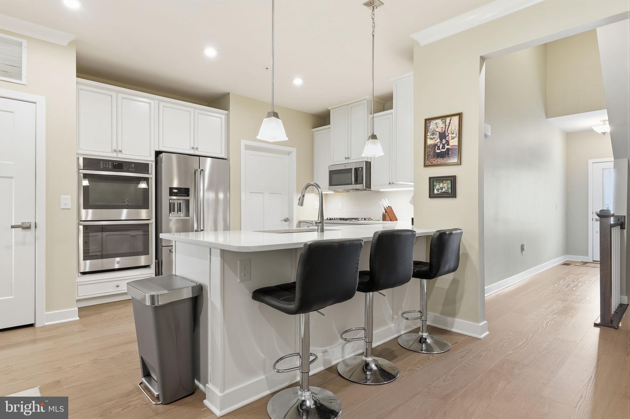 YARDLEY WOODS - Residential
