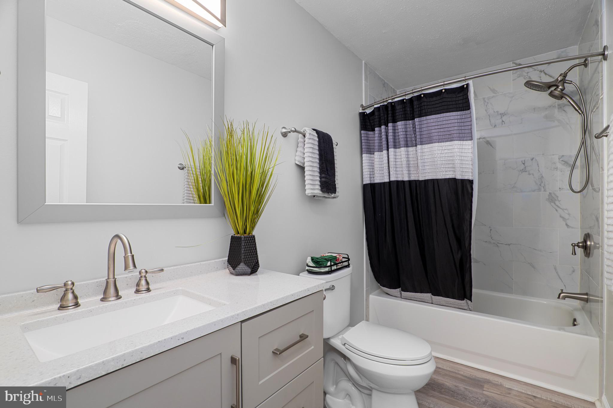 SHANNONDALE - Residential