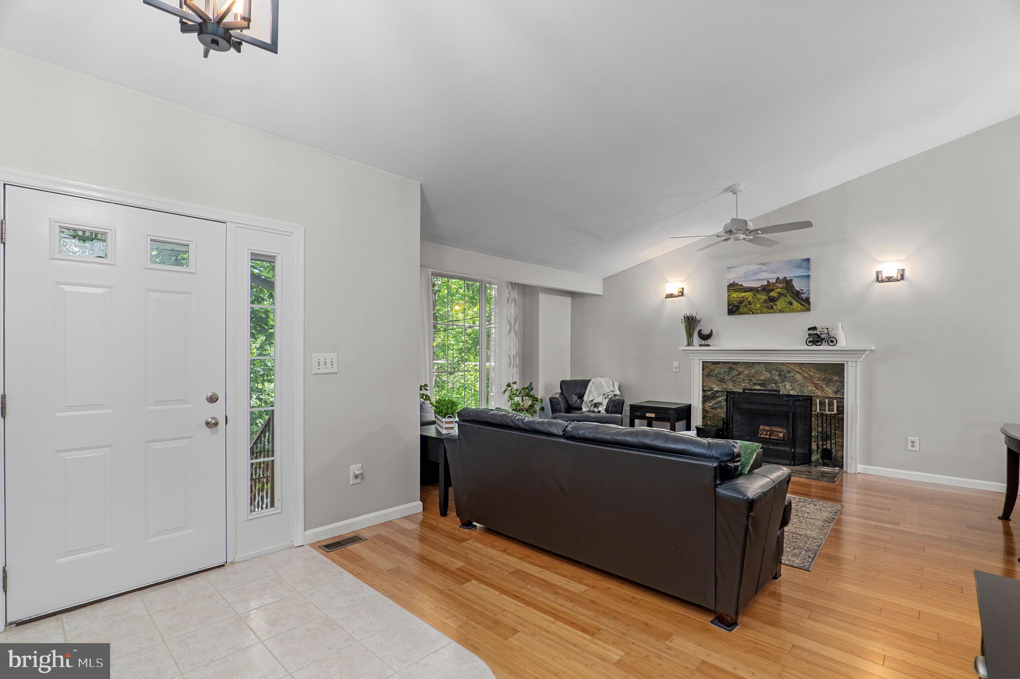 SHANNONDALE - Residential