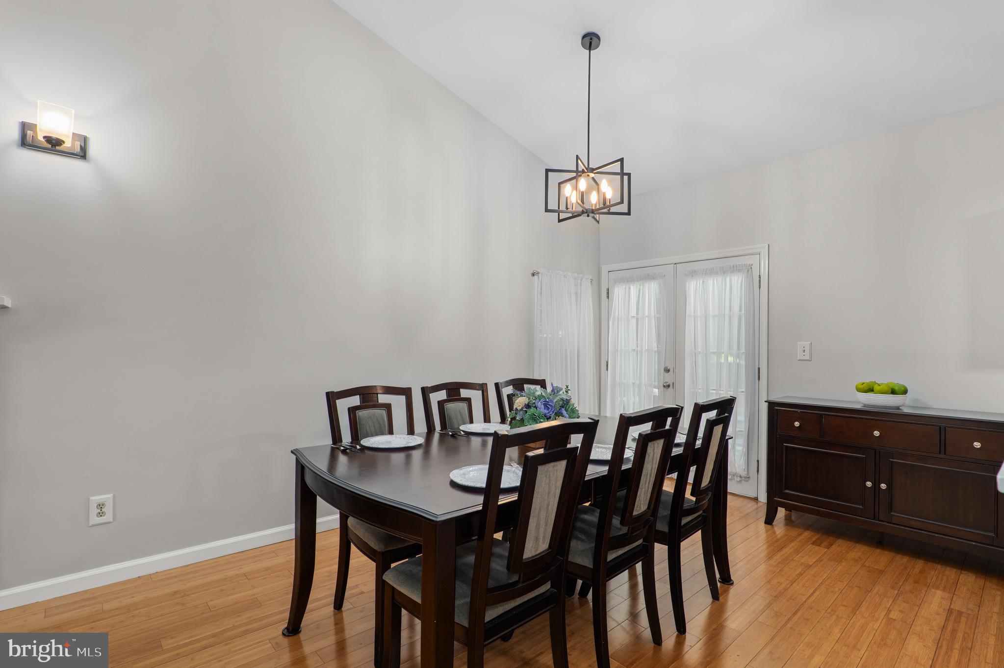 SHANNONDALE - Residential
