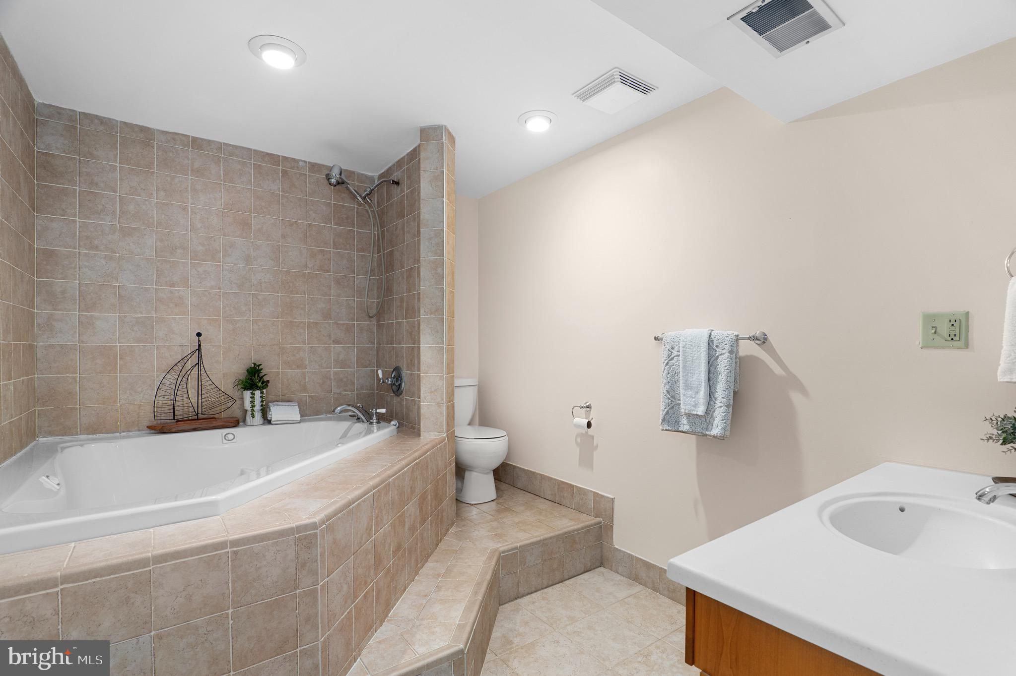 SHANNONDALE - Residential