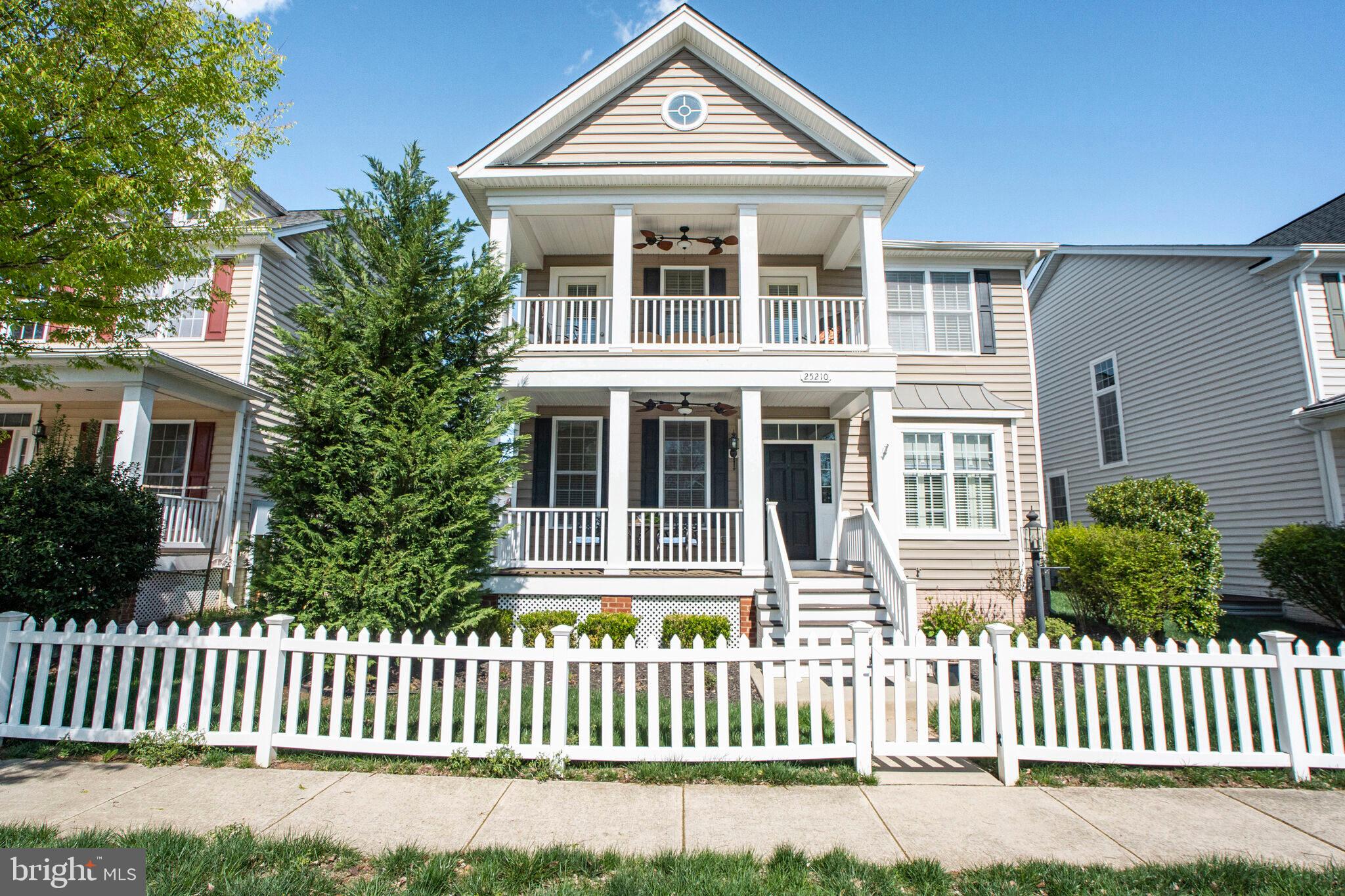 SOUTH RIDING - Residential