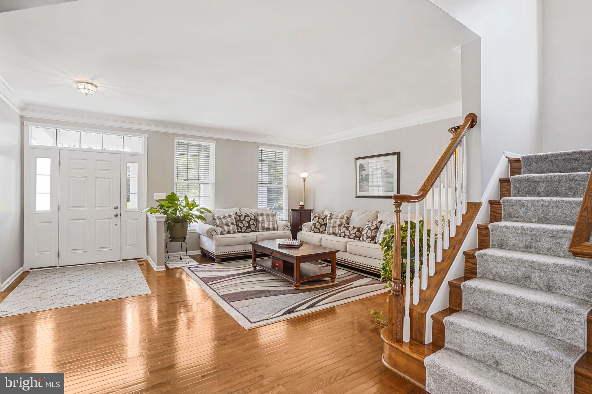 SOUTH RIDING - Residential