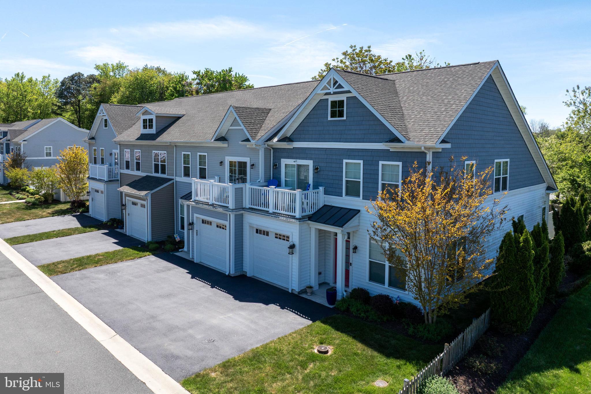 TIDEWATERS - Residential