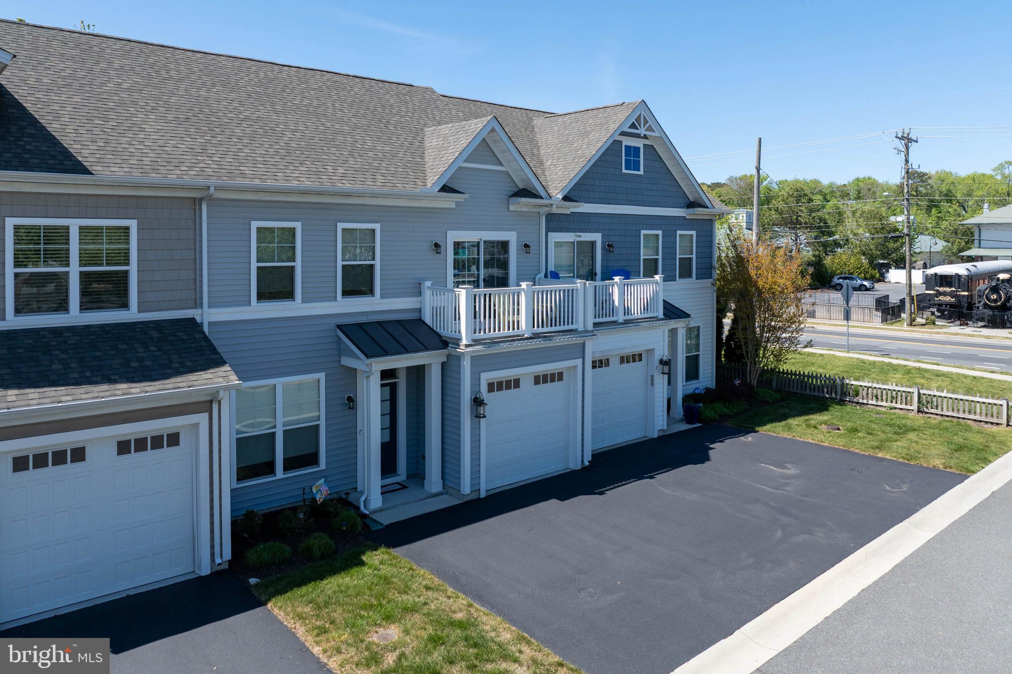 TIDEWATERS - Residential