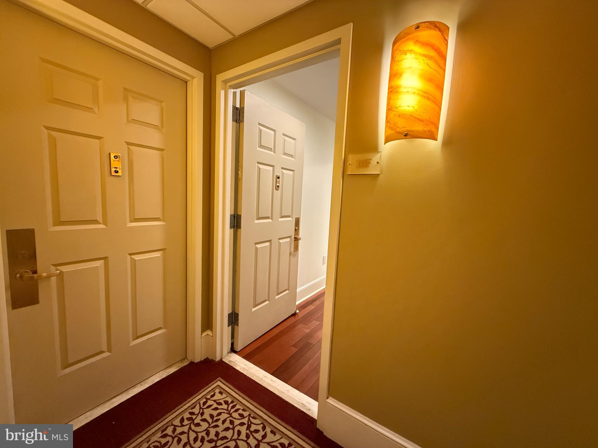 AVENUE OF THE ARTS - Residential