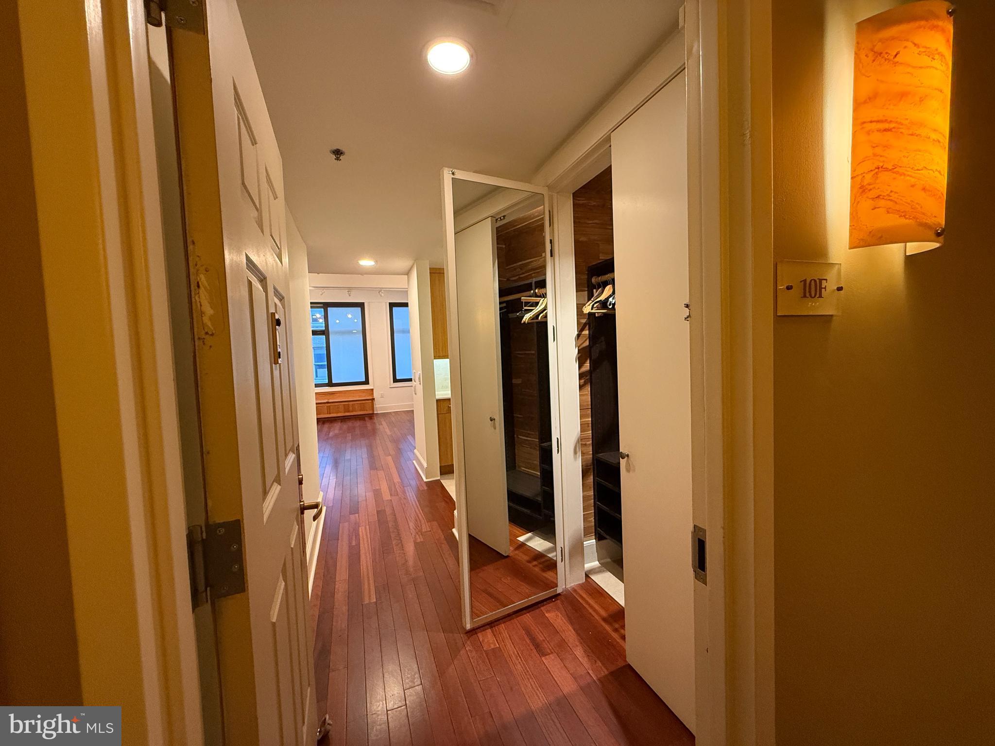 AVENUE OF THE ARTS - Residential