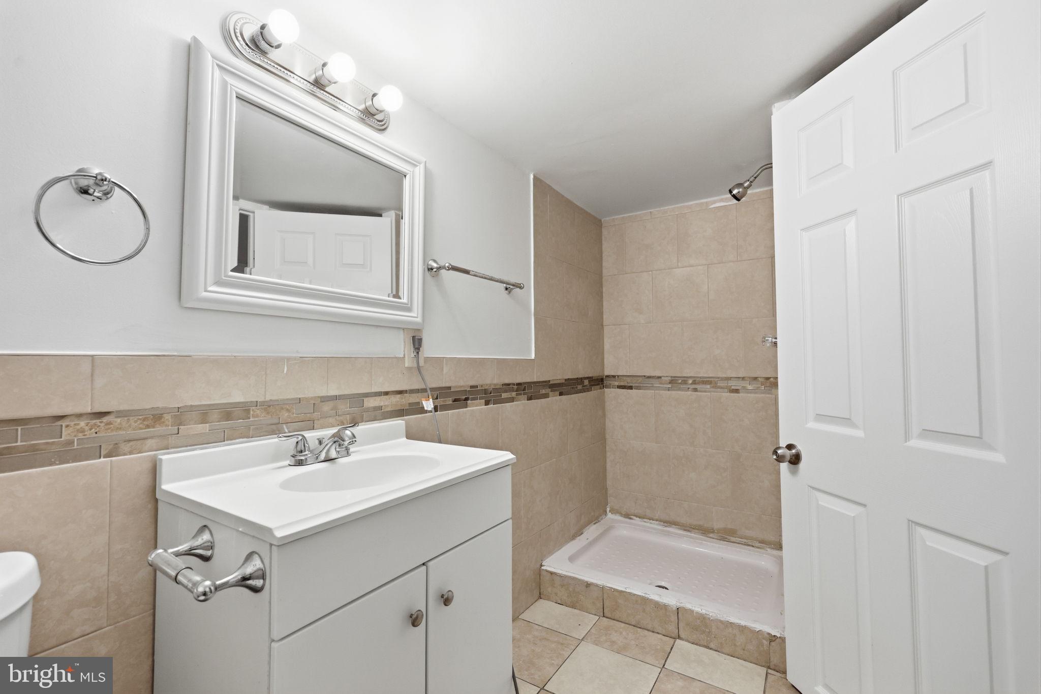 OLNEY - Residential