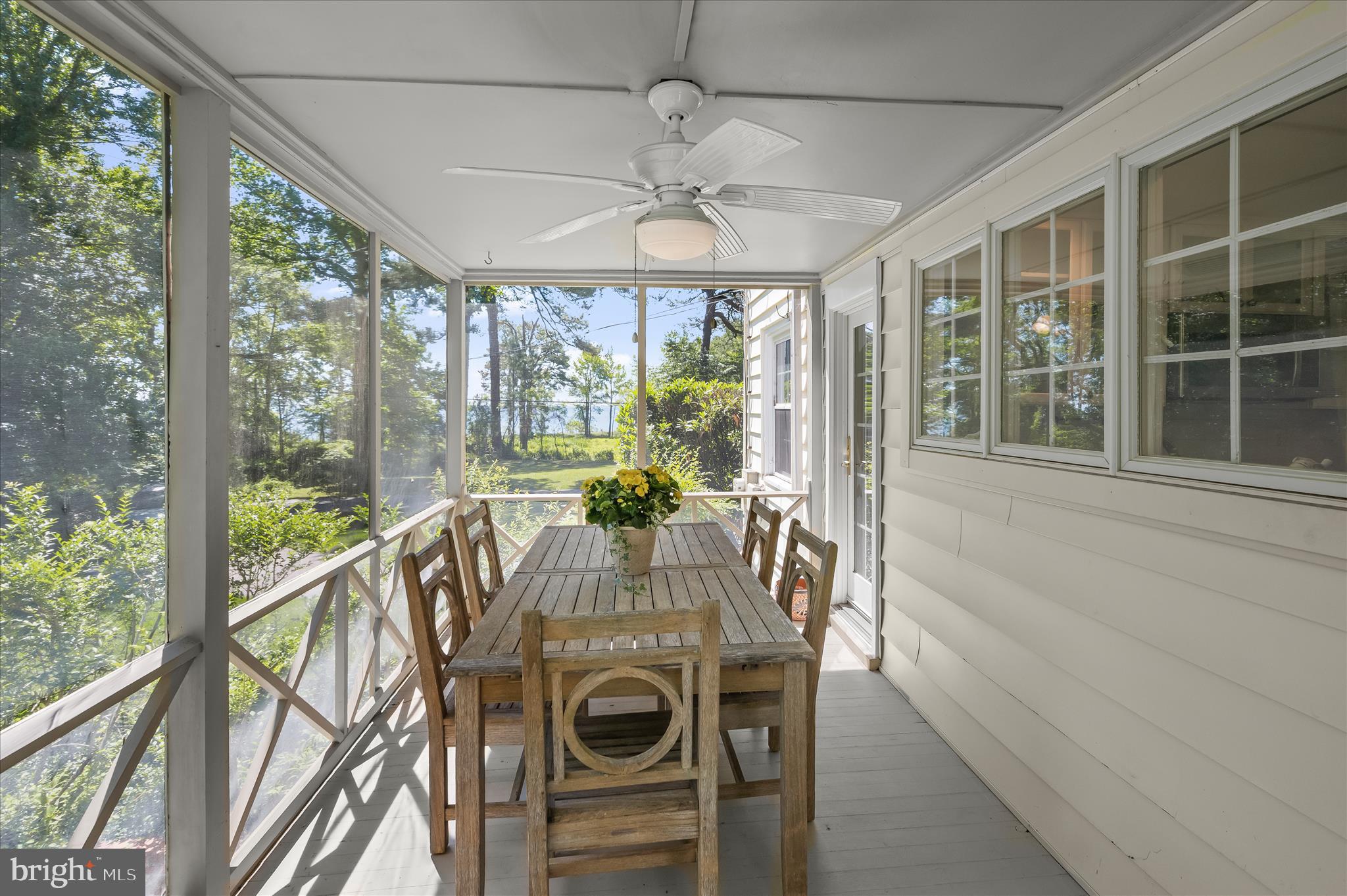 GIBSON ISLAND - Residential