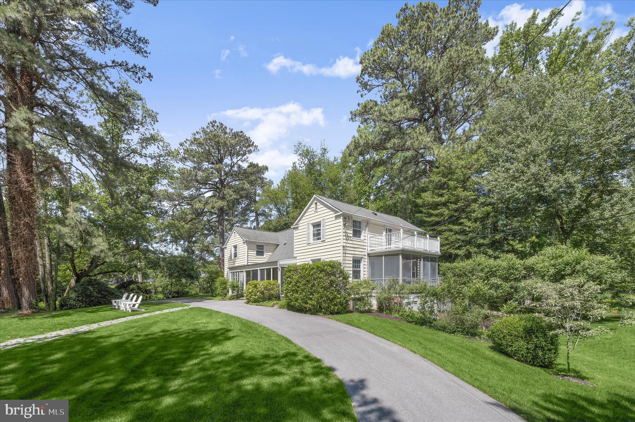 GIBSON ISLAND - Residential