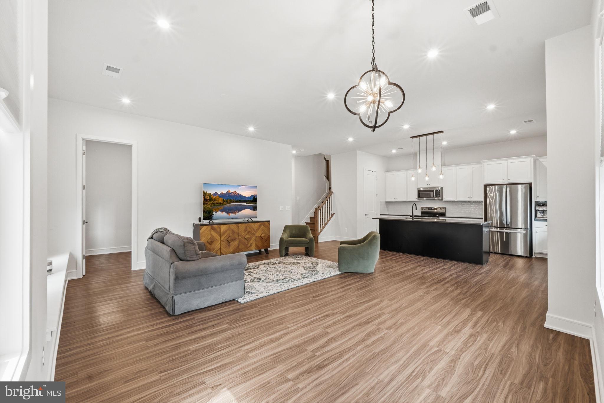 SOUTH 620 - Residential