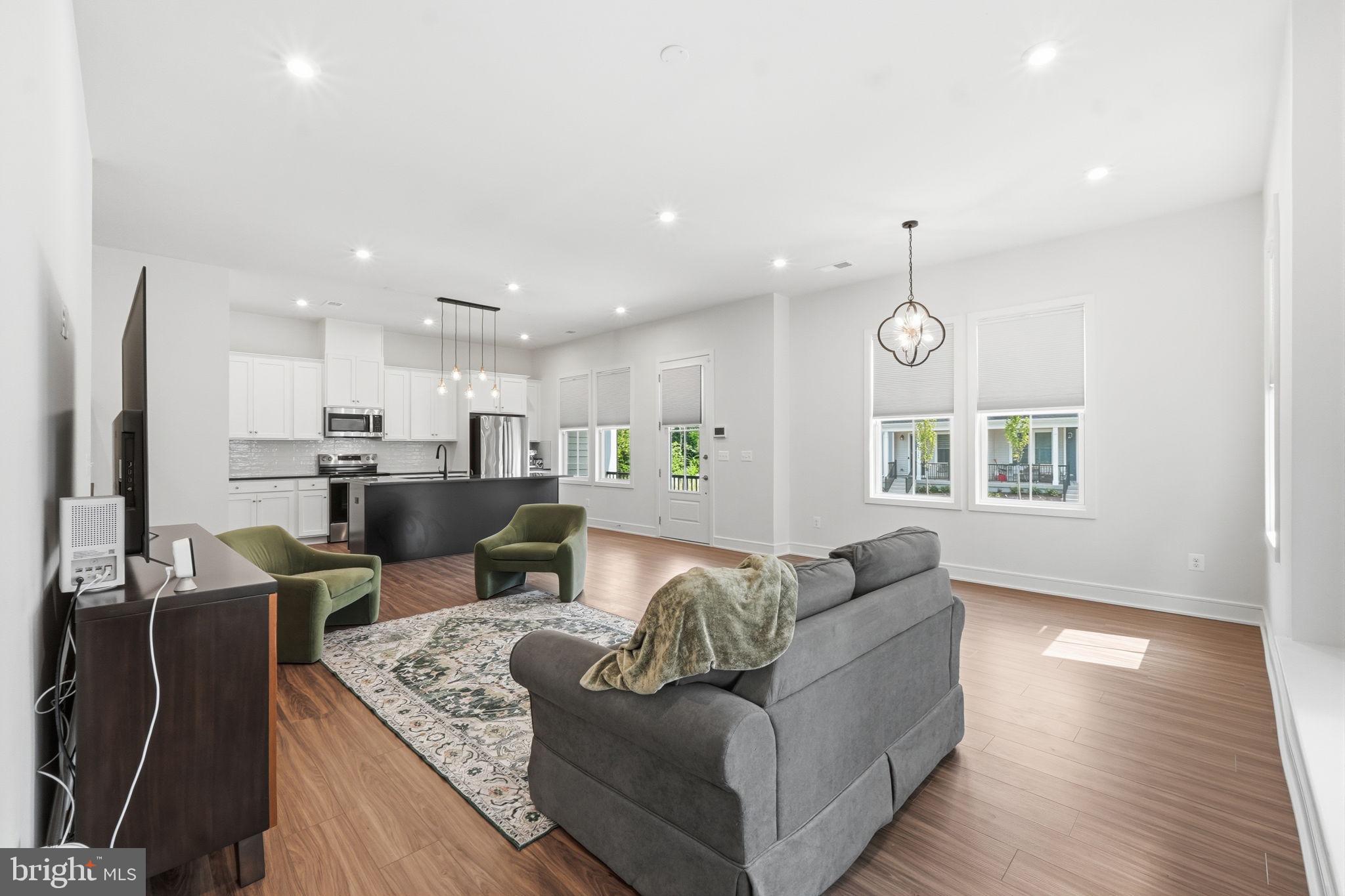 SOUTH 620 - Residential