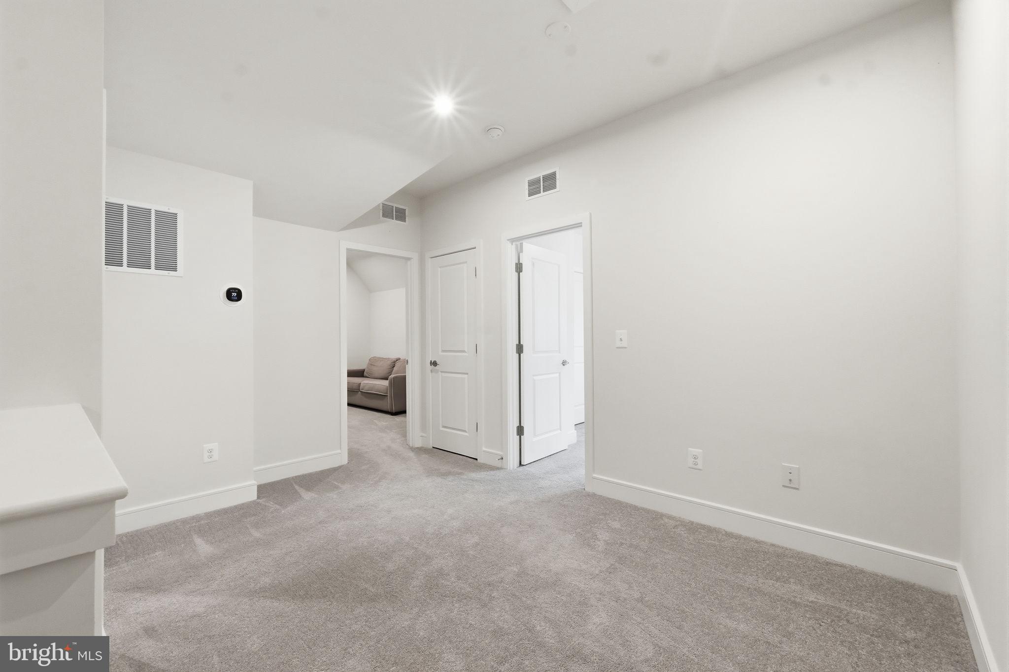 SOUTH 620 - Residential