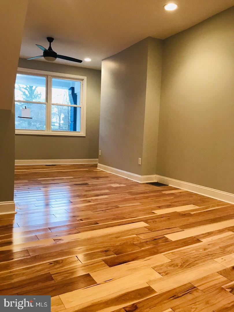 GERMANTOWN (EAST) - Residential