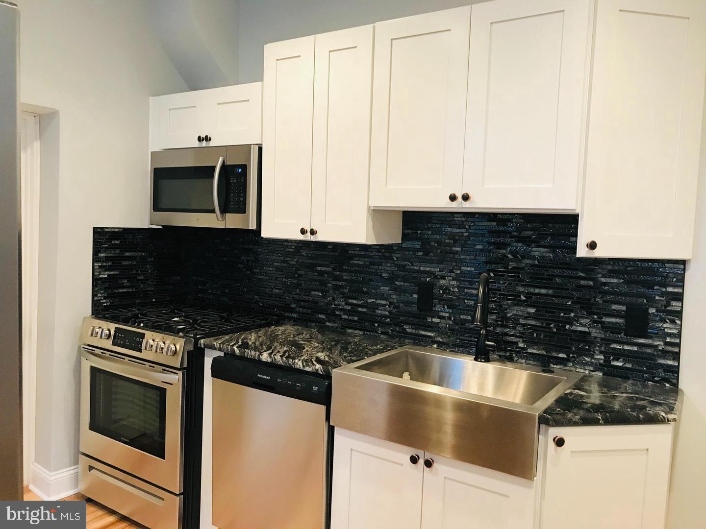 GERMANTOWN (EAST) - Residential