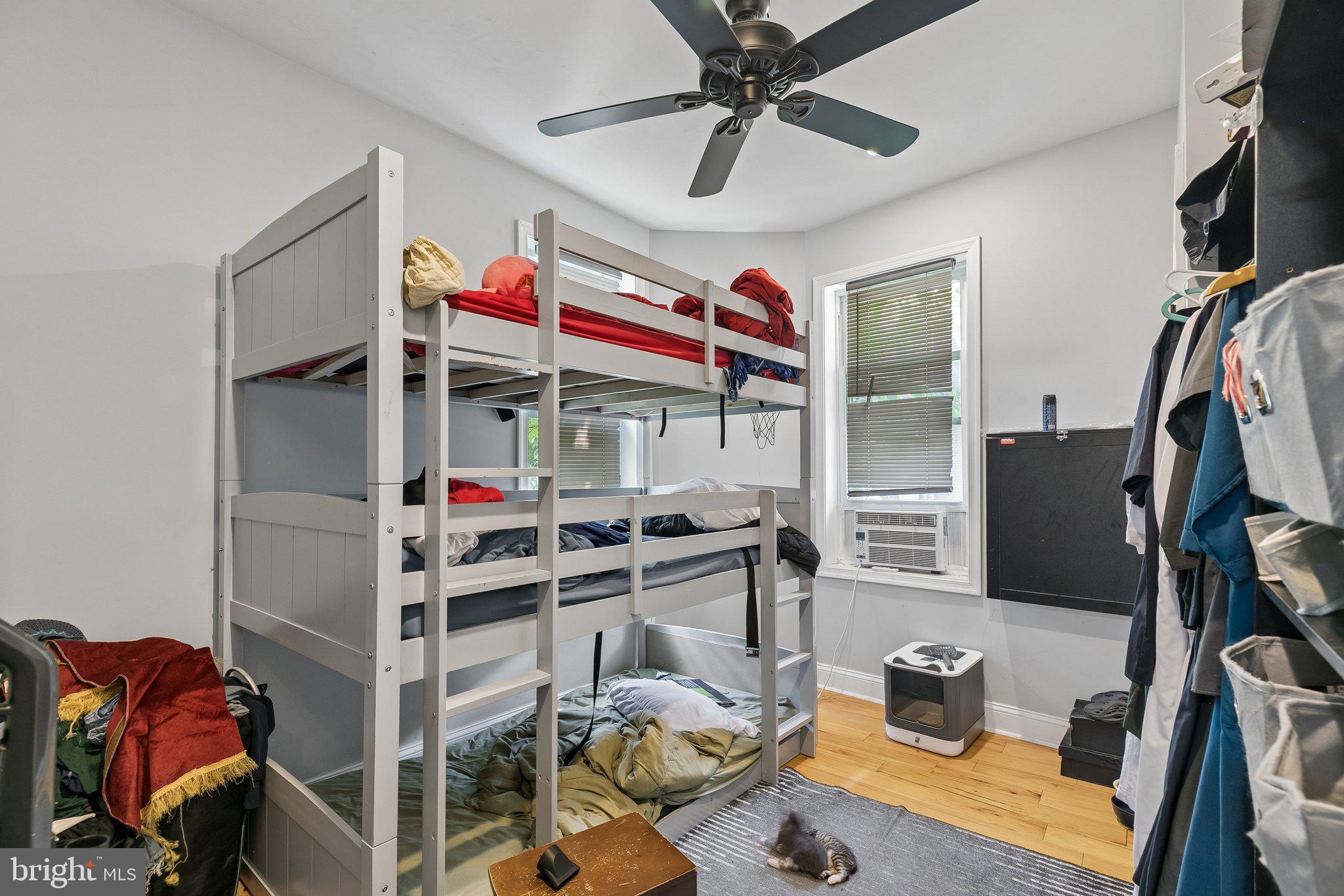 GERMANTOWN (EAST) - Residential