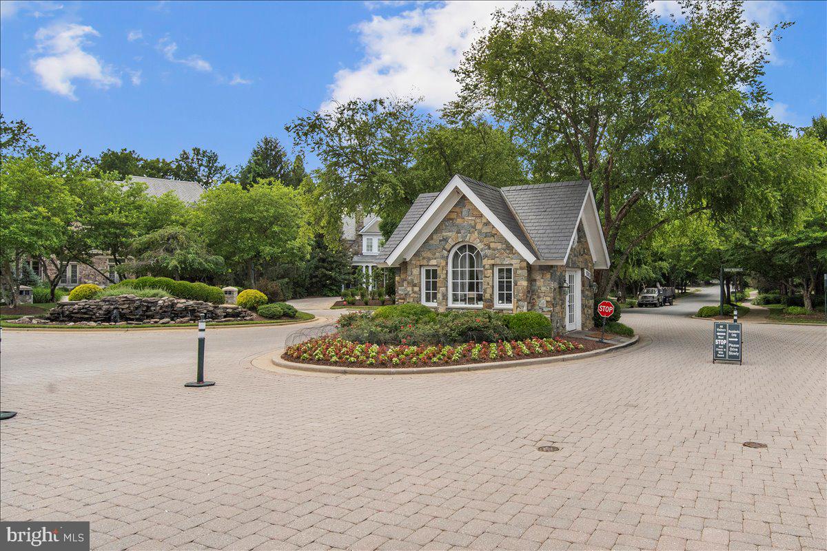 AVENEL - Residential