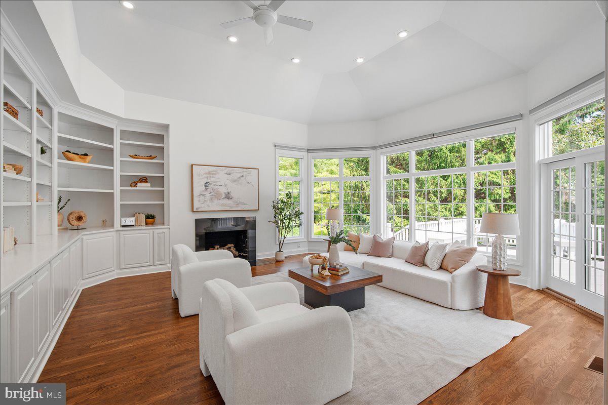 AVENEL - Residential