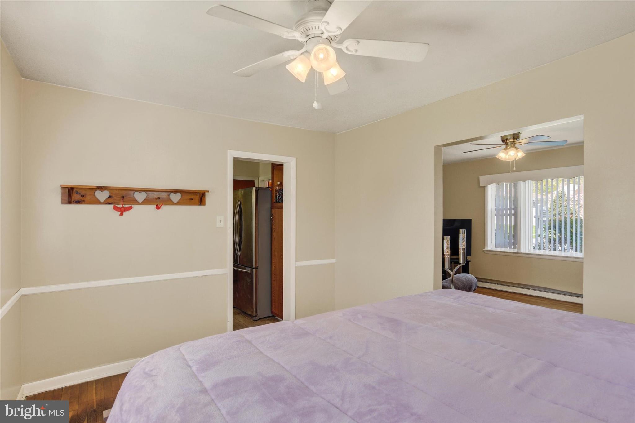 COUNTRY CLUB PARK - Residential