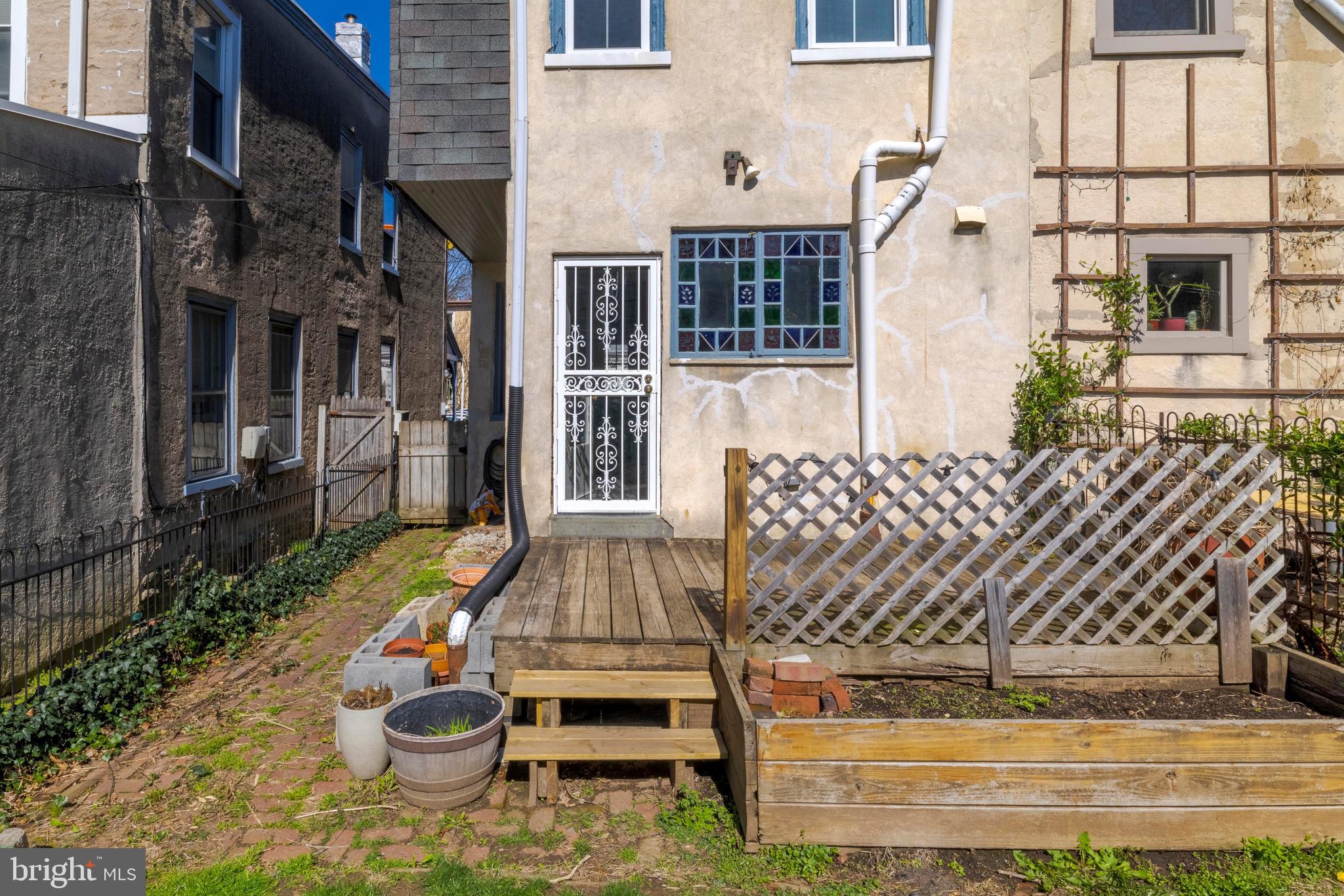 GERMANTOWN (WEST) - Residential