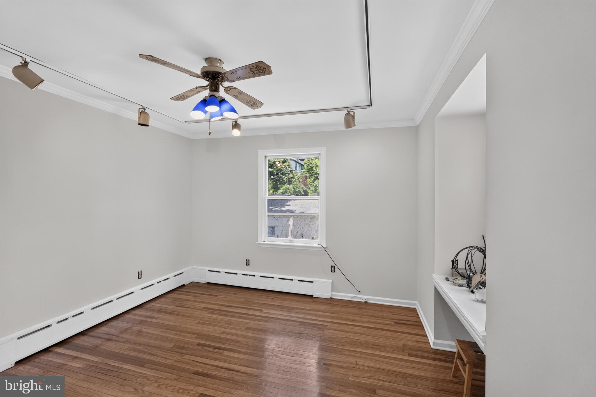 ELKINS PARK - Residential