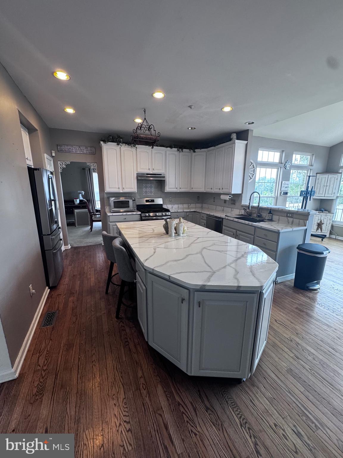HICKORY RIDGE - Residential