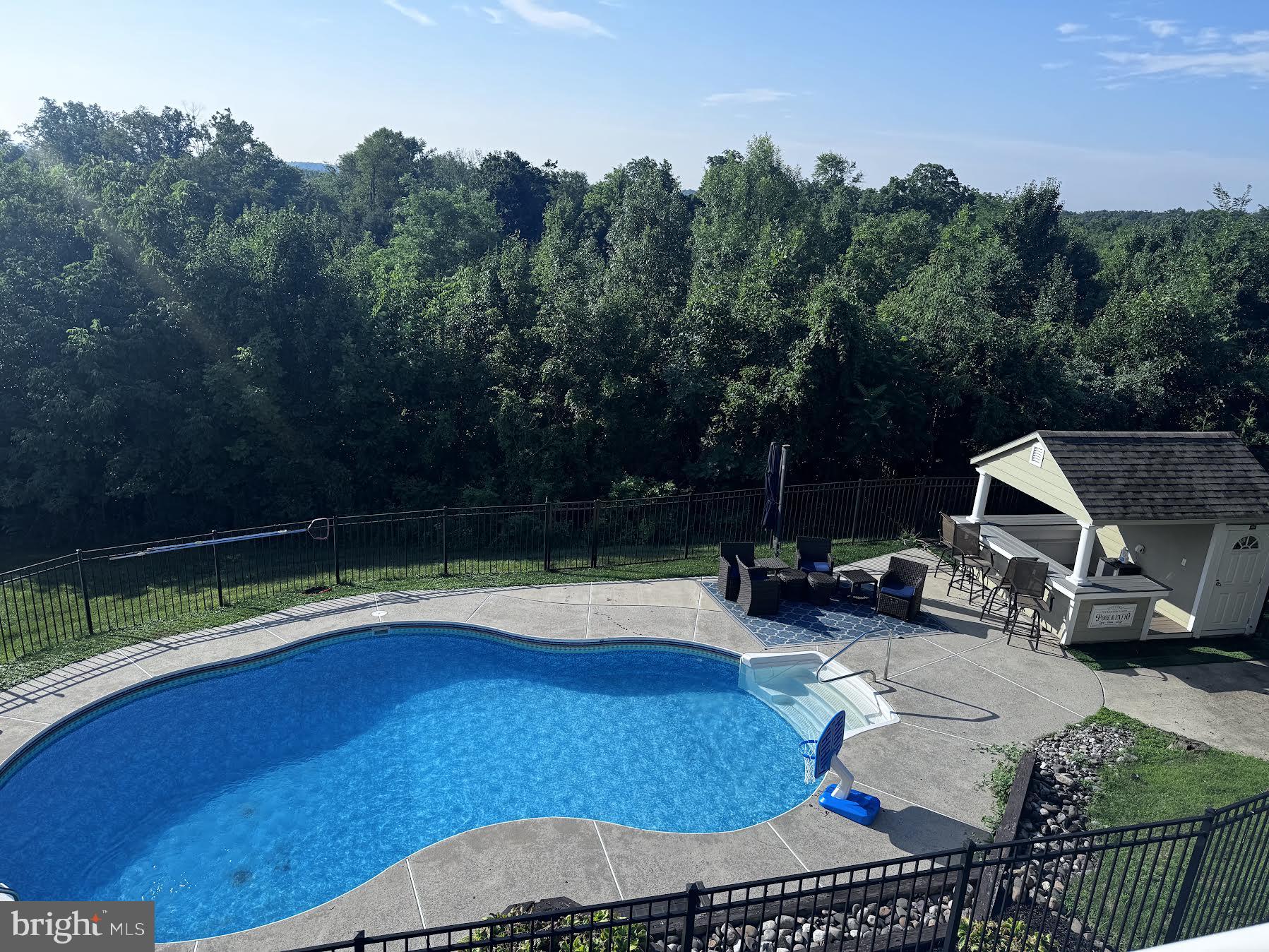 HICKORY RIDGE - Residential