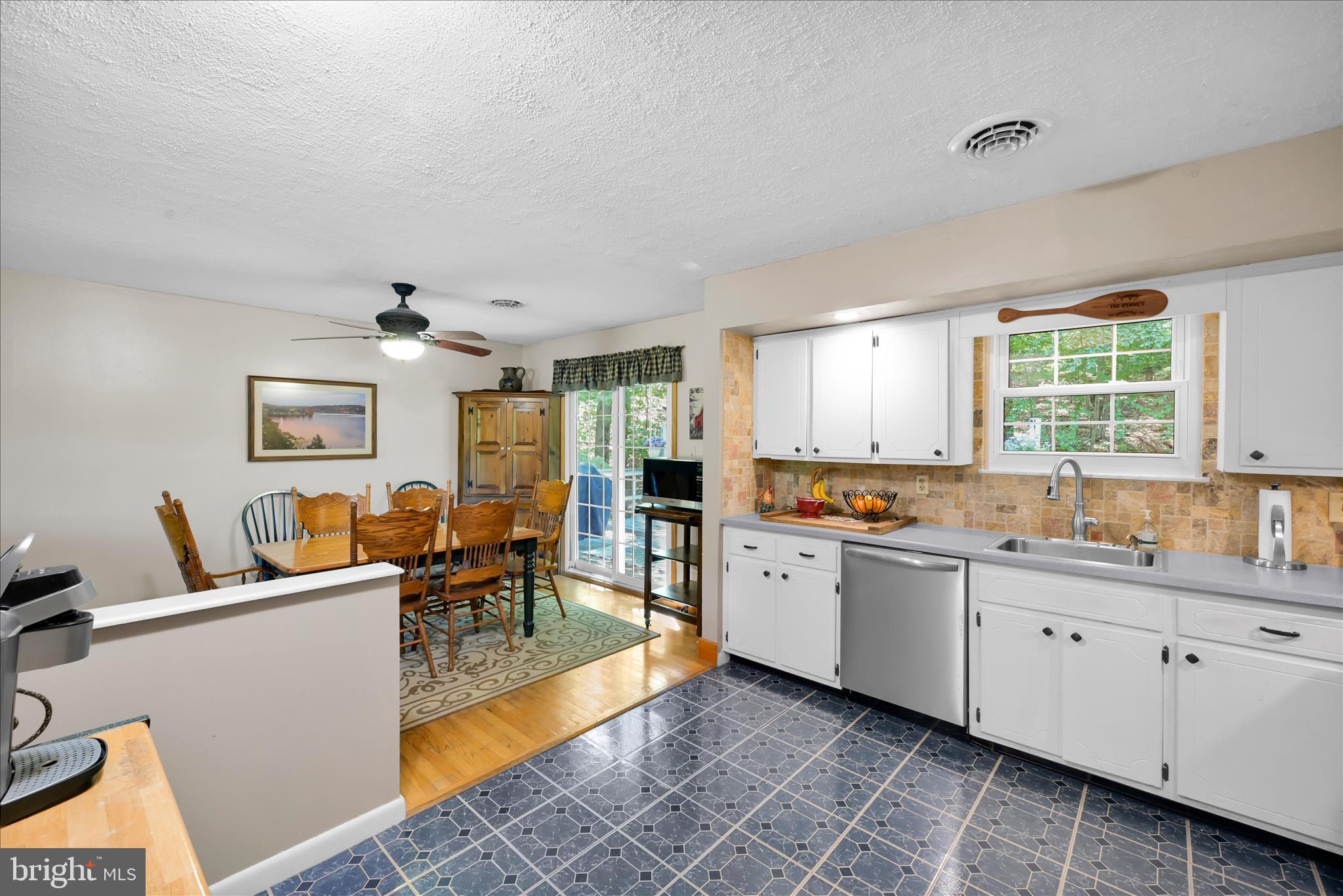 LAKE WYNONAH - Residential