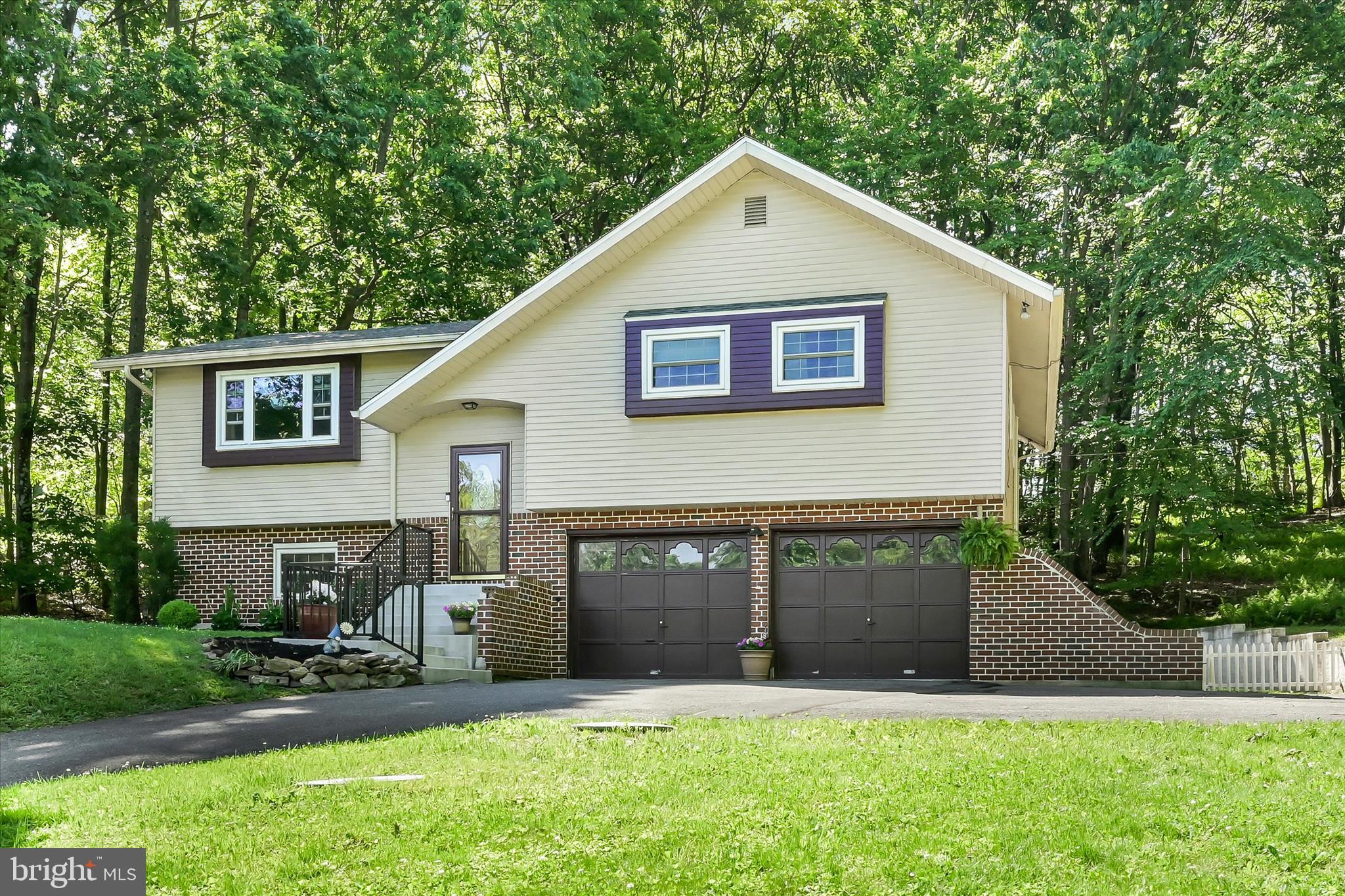 LAKE WYNONAH - Residential