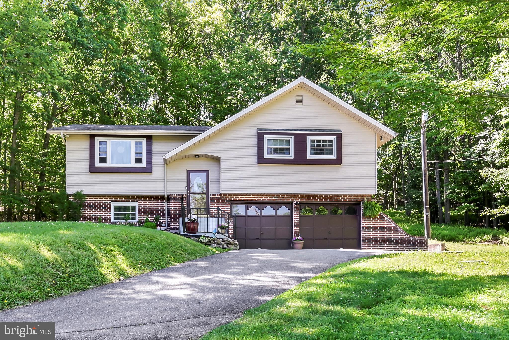 LAKE WYNONAH - Residential