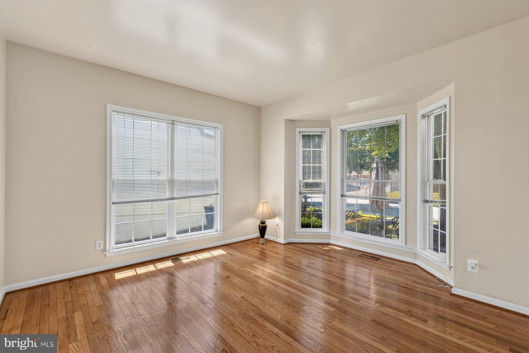 CARNEY/PARKVILLE - Residential