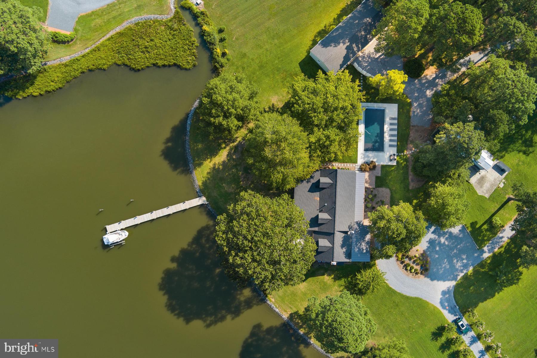 FERRY NECK - Residential