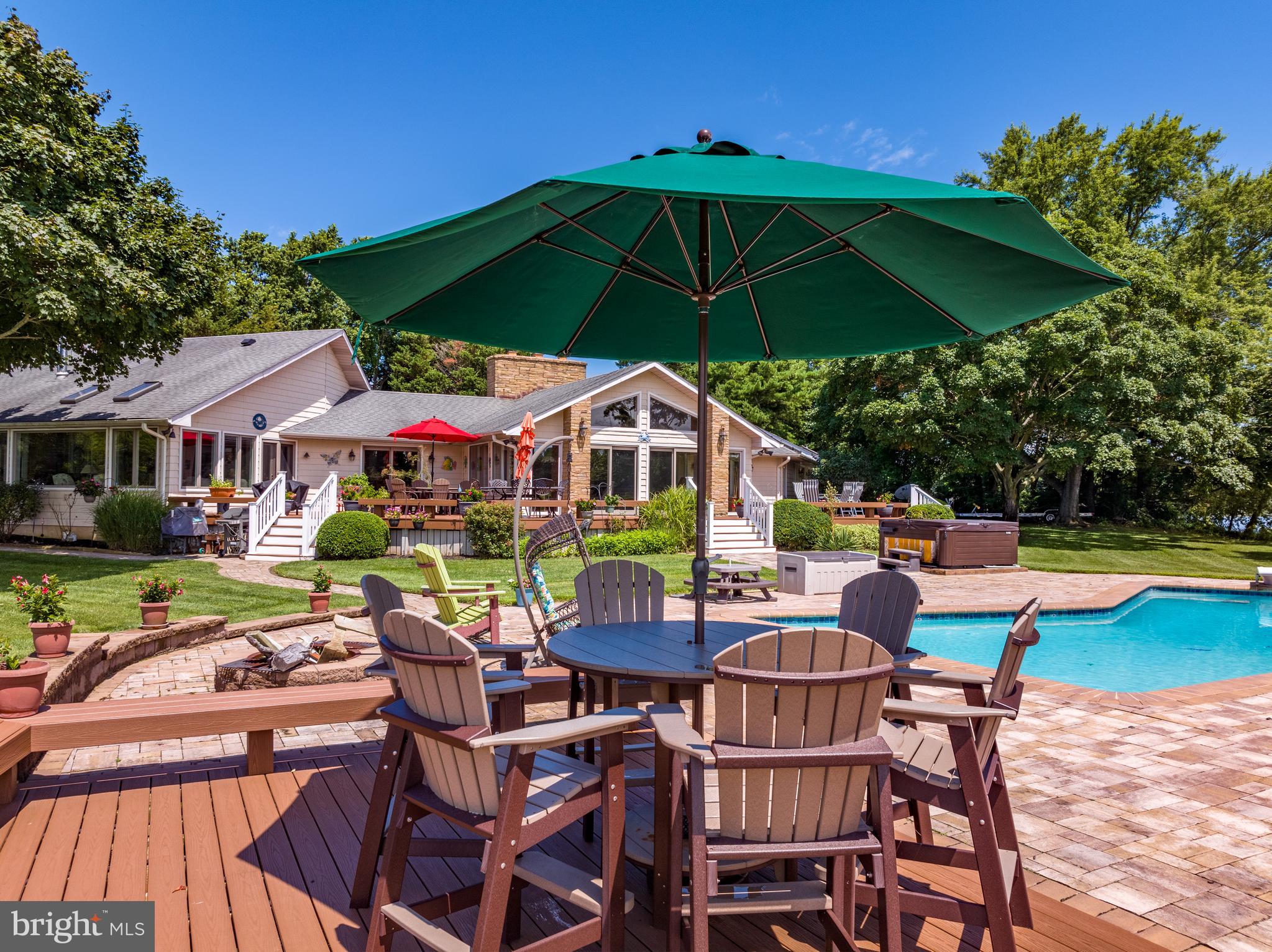GOVERNOR GRASON MANOR - Residential