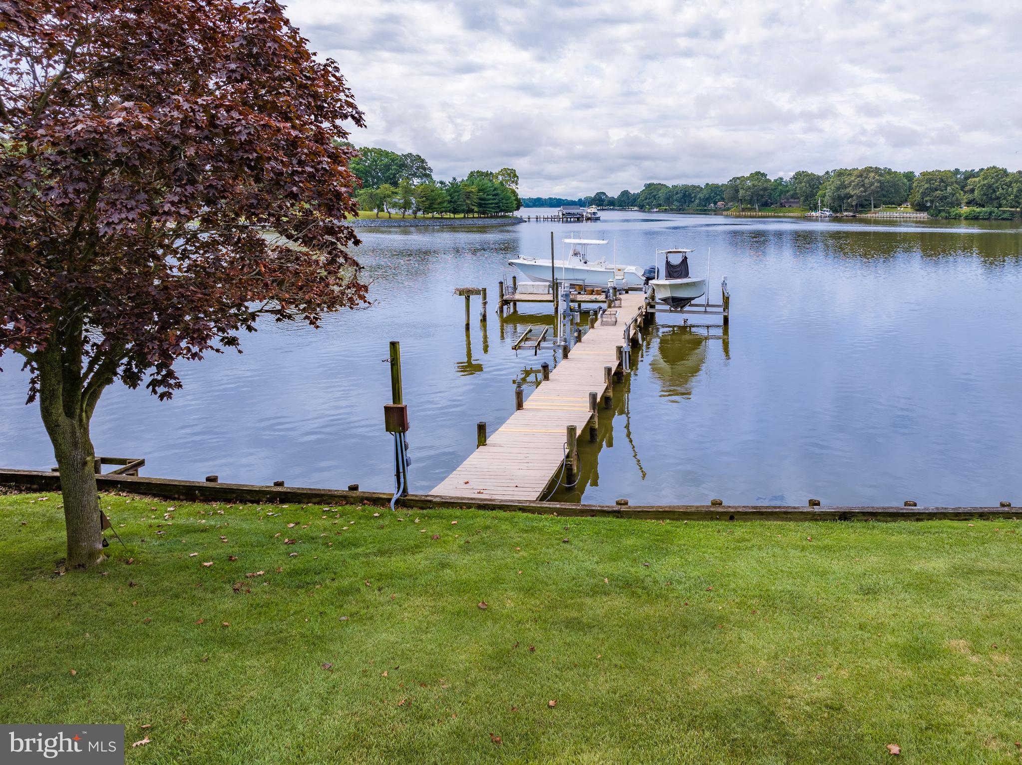 GOVERNOR GRASON MANOR - Residential